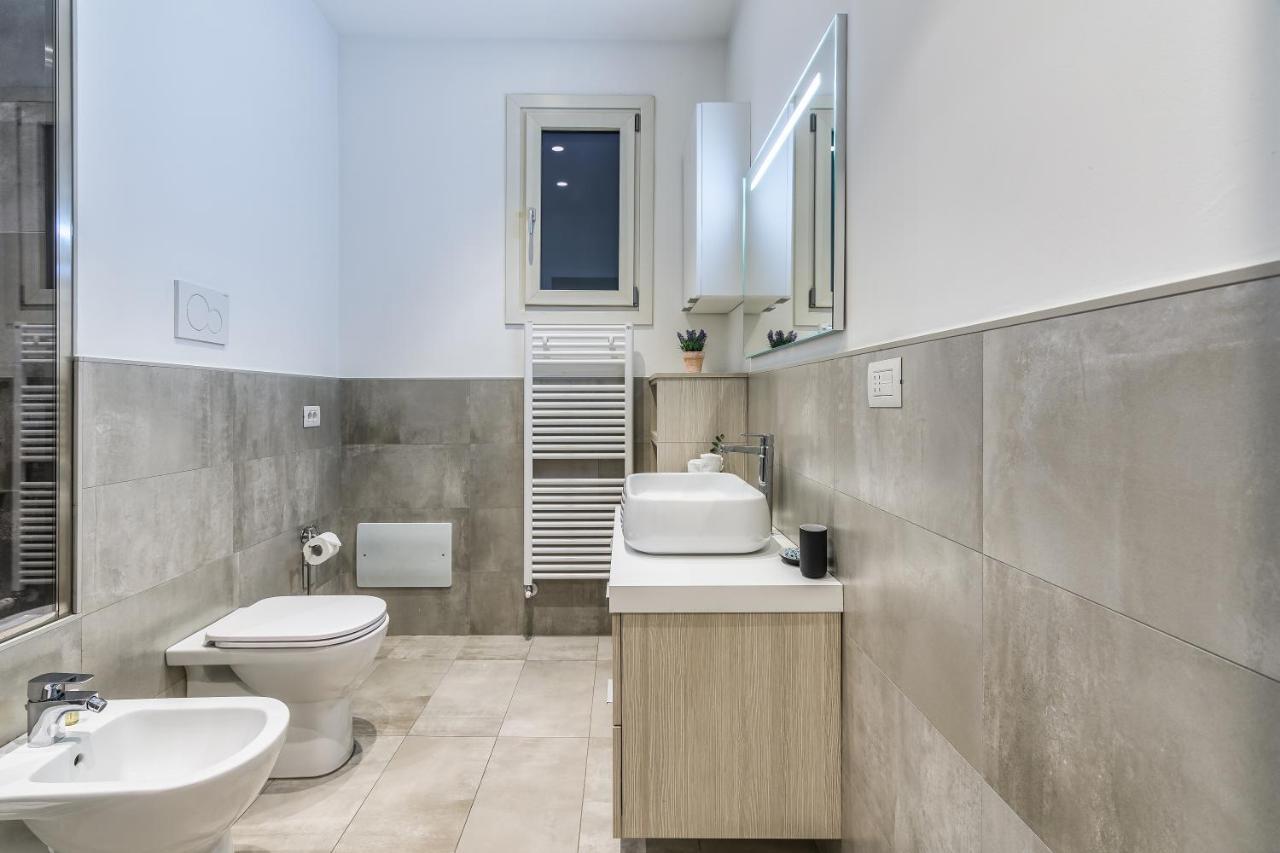 Beplace Apartments In Isola ميلان المظهر الخارجي الصورة