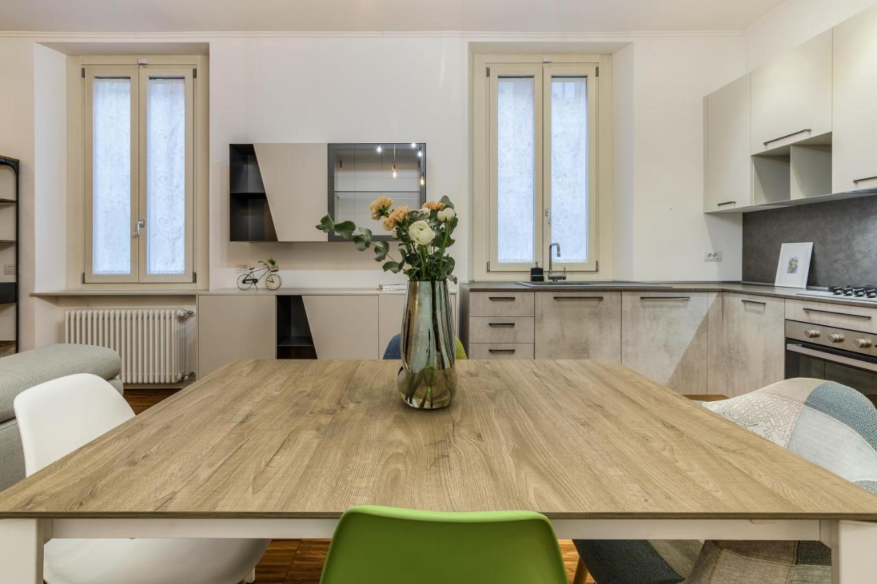 Beplace Apartments In Isola ميلان المظهر الخارجي الصورة